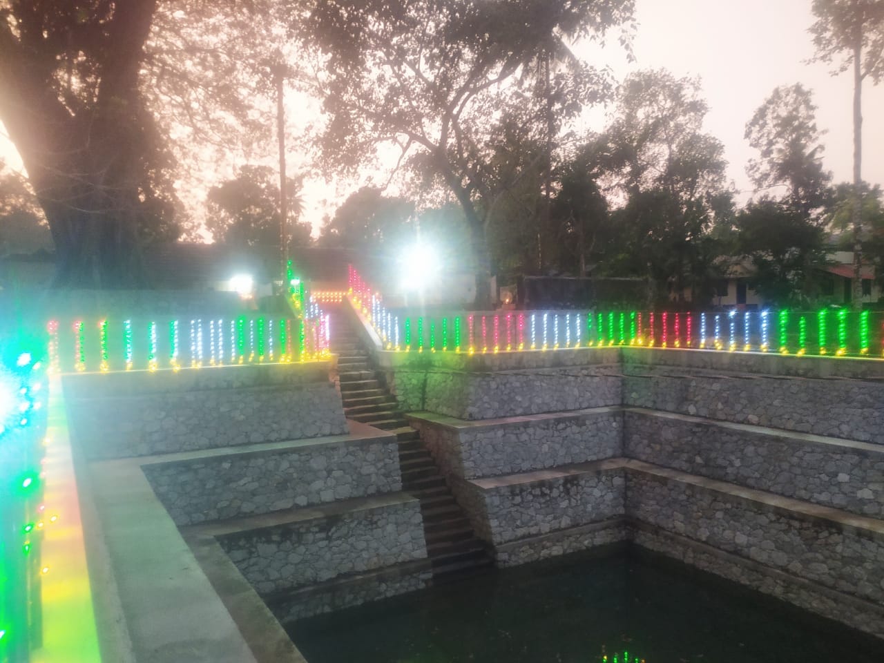 Kummil Shiva Parvathytemple kollam Dresscode