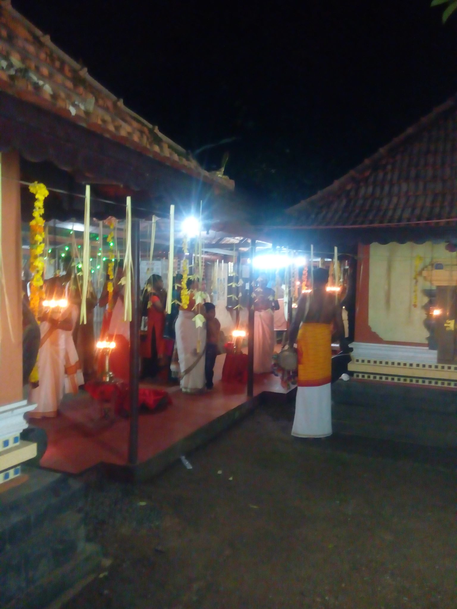 Neelamperoor Mookambika Temple