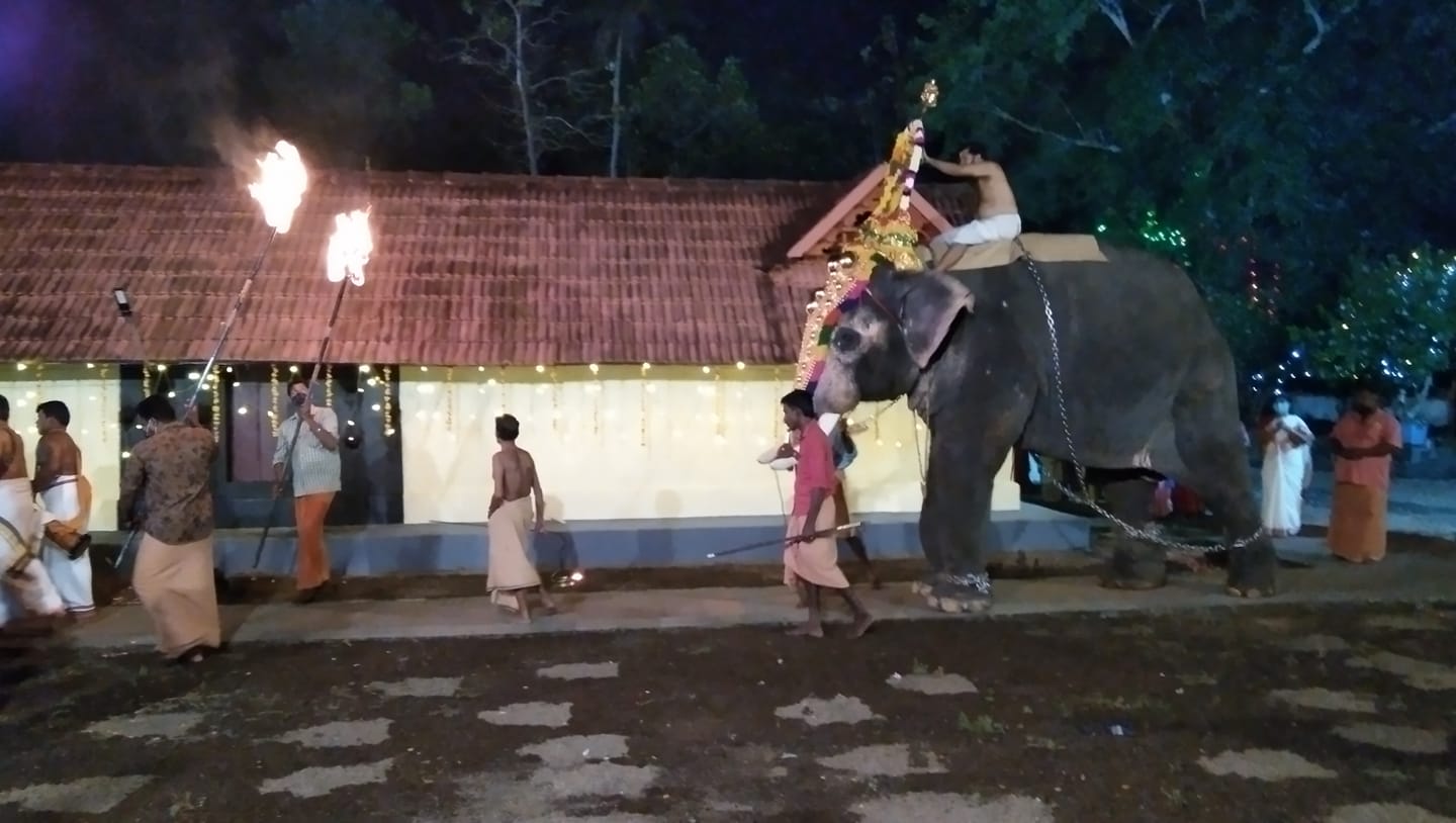 Thottackad Sankaranarayana Swami TempleKottayam Dresscode