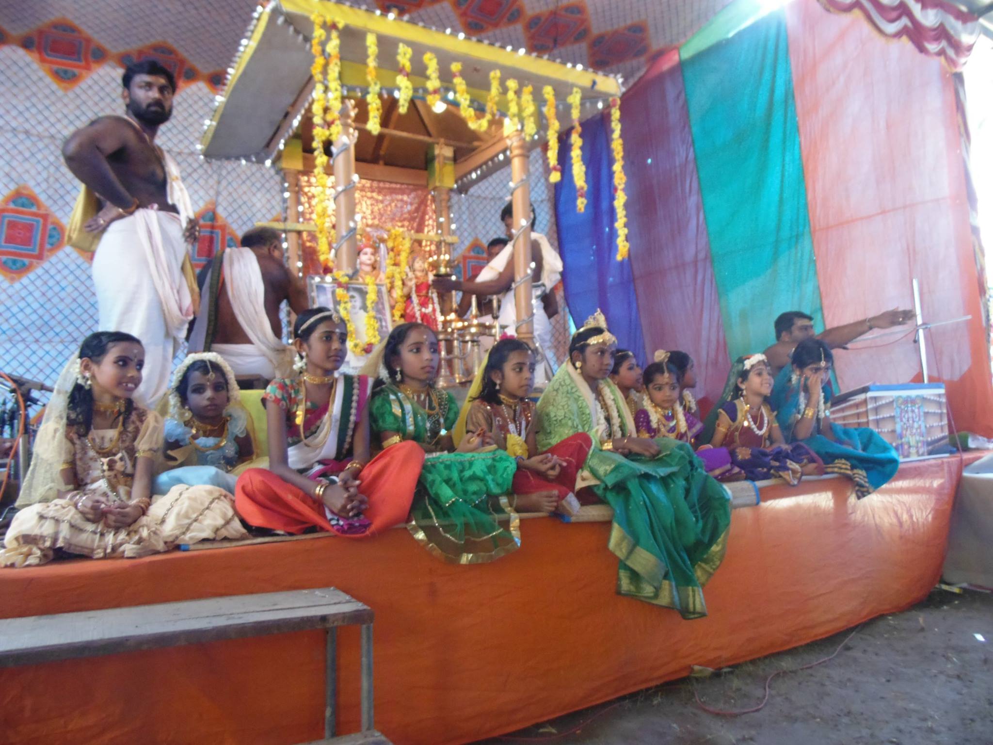 Mozhikode Sreekumaramangalapuram  TempleKottayam Dresscode