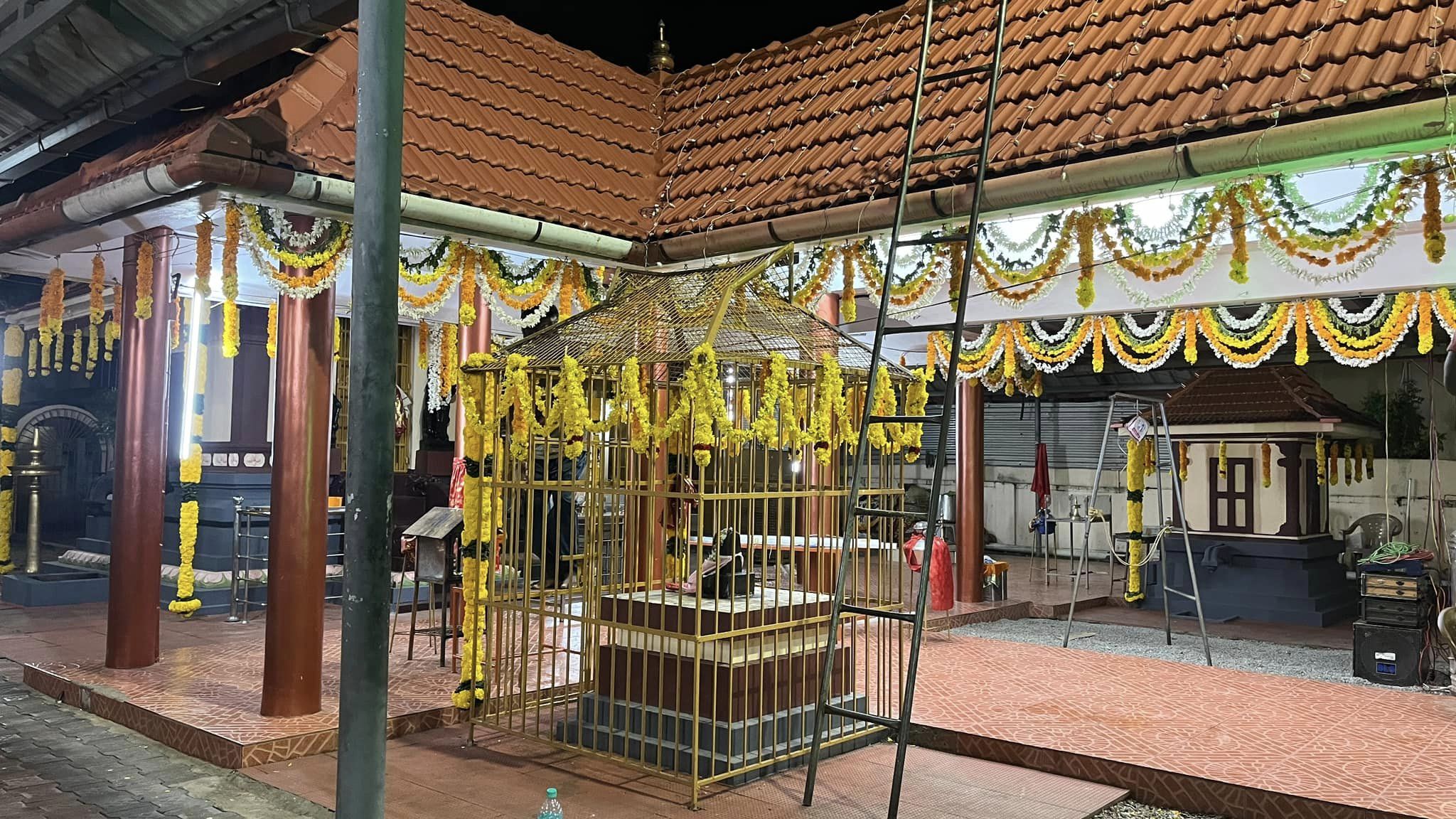 Sree Mutharamman Devi  Temple Kottayam Dresscode