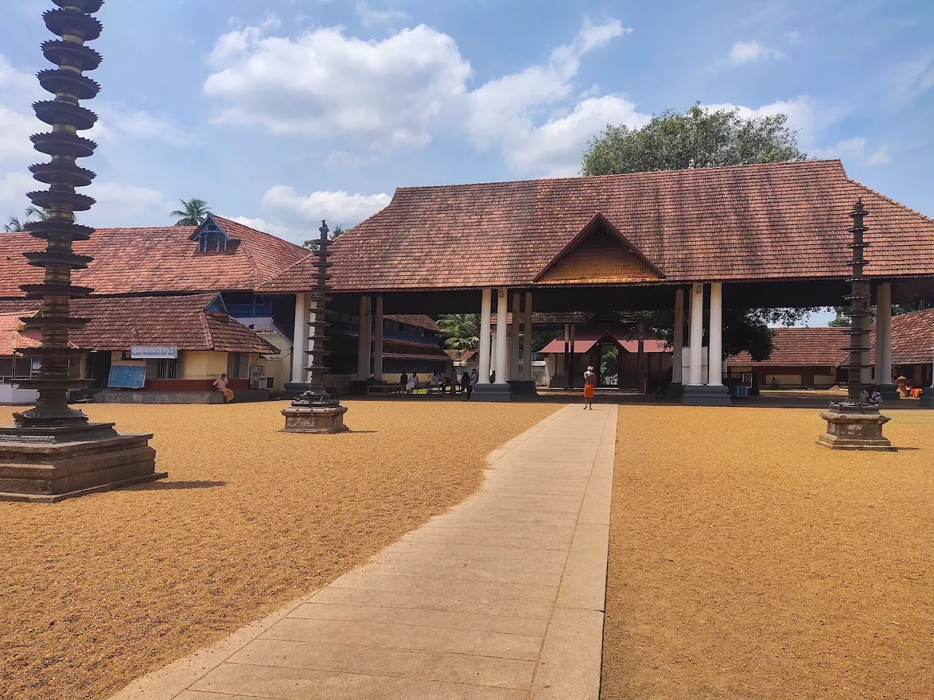 Entrance of Vaikom Mahadeva Temple
