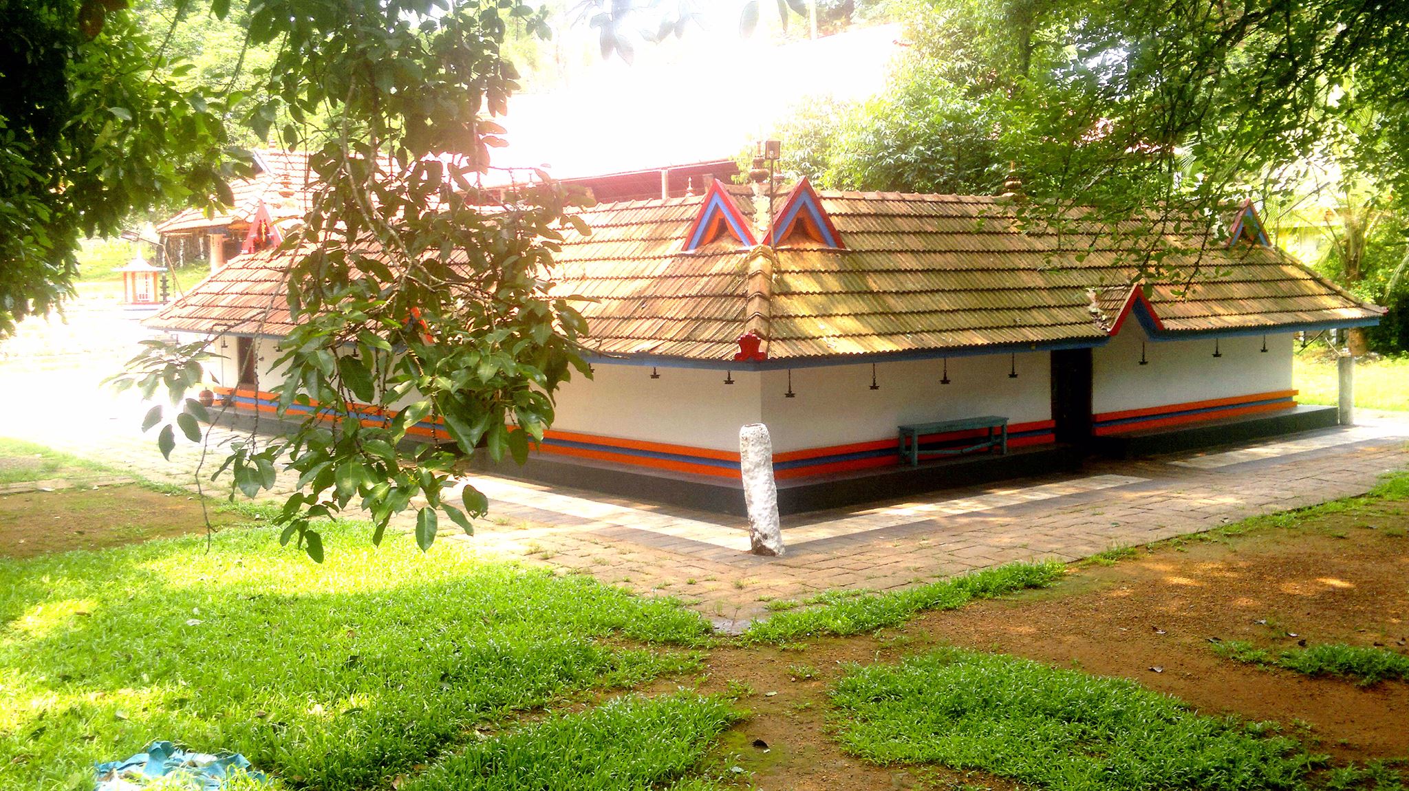 Nadakkam Kunnu Devi Temple in Kerala
