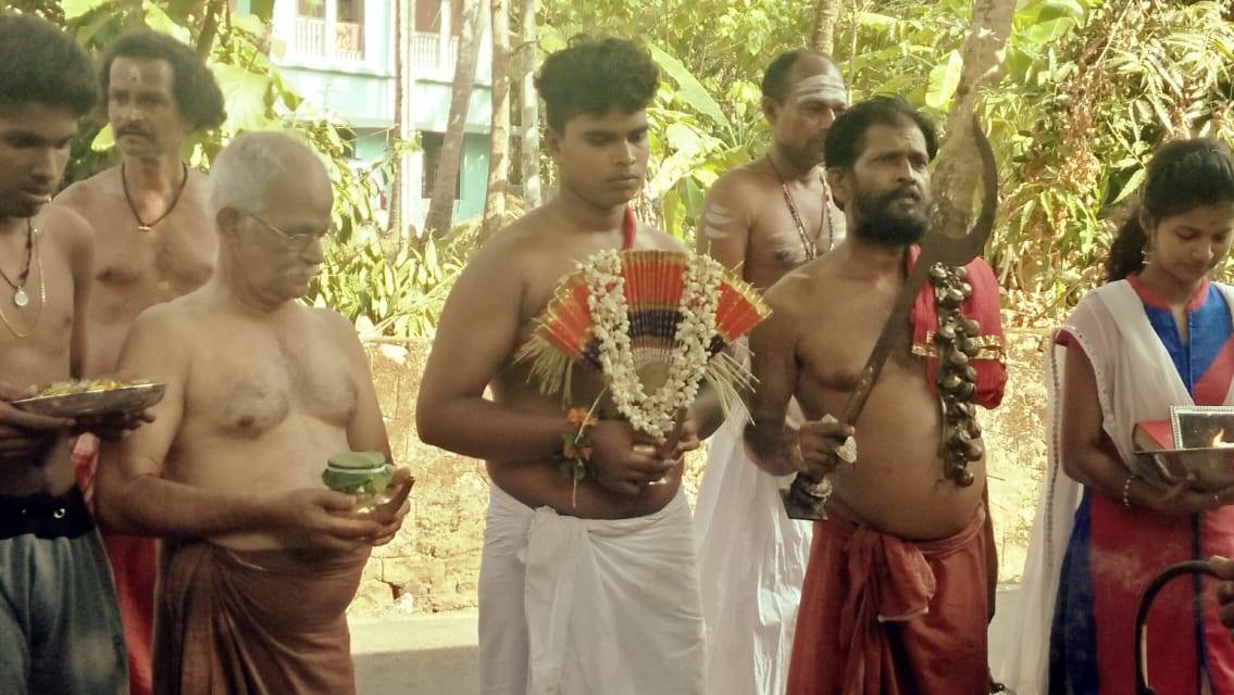 Koodathingal Bhadrakali  Temple Kozhikode Dresscode