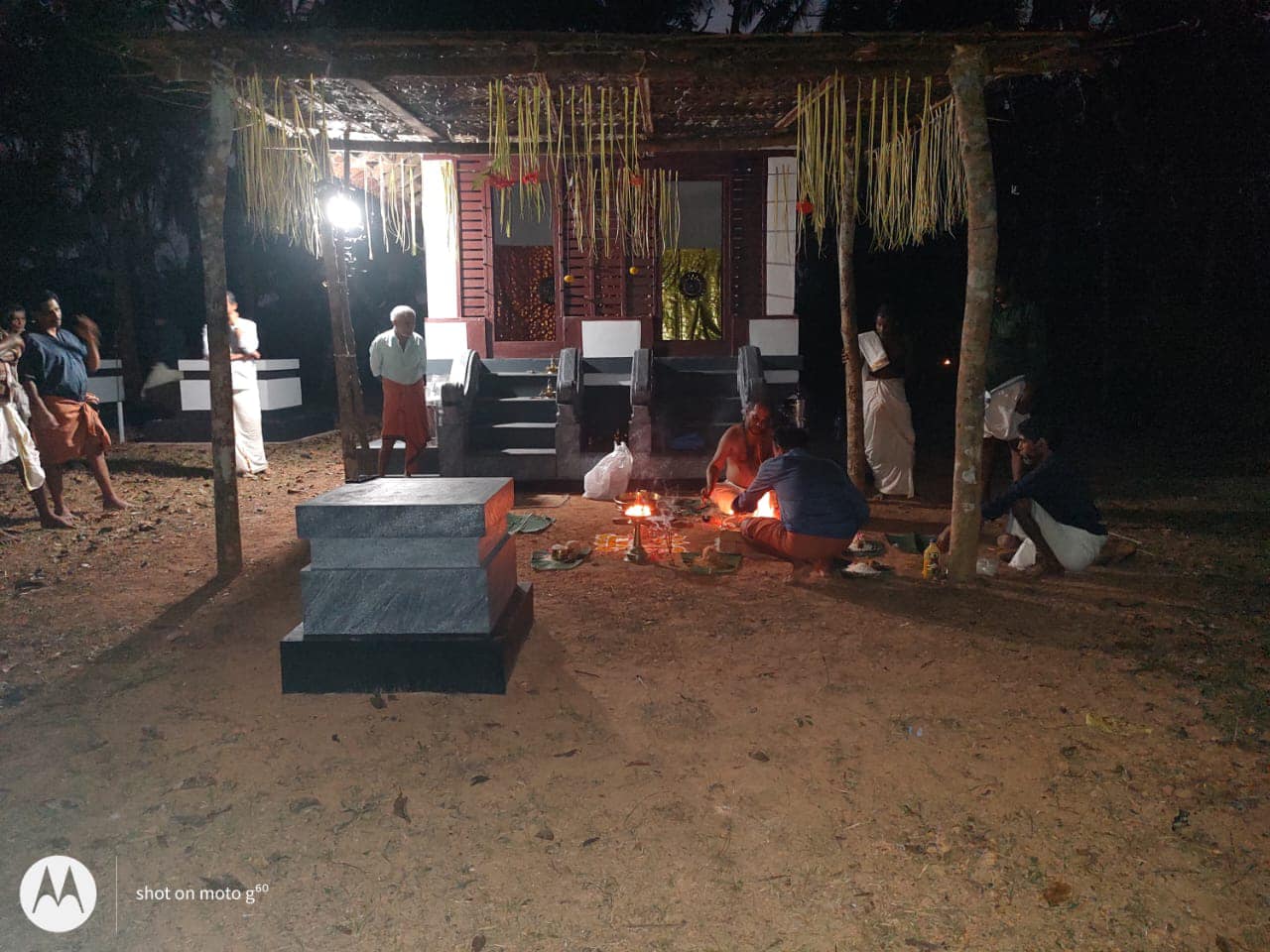 Nenmenikunummel Sri Bhagavathy   Temple Kozhikode Dresscode