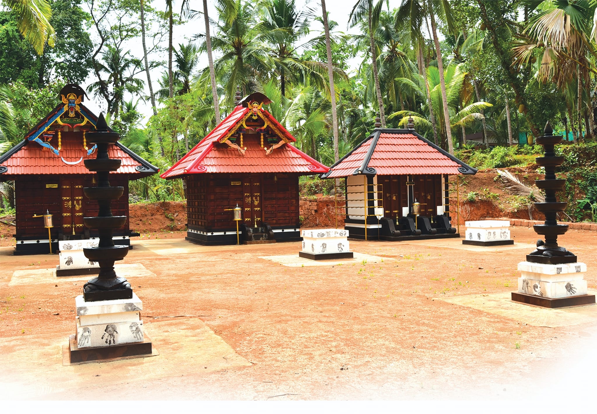 Kattadi Moothedath Sree Kiratha Moorthy Bhagavathy   Temple Kozhikode