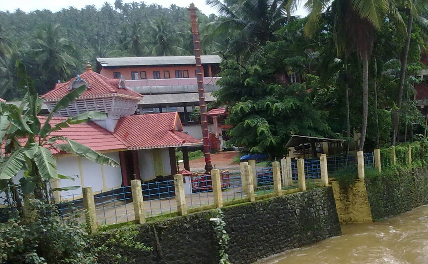 Images of Kozhikode Kavilumpara Sri  Bhagavathy  Temple