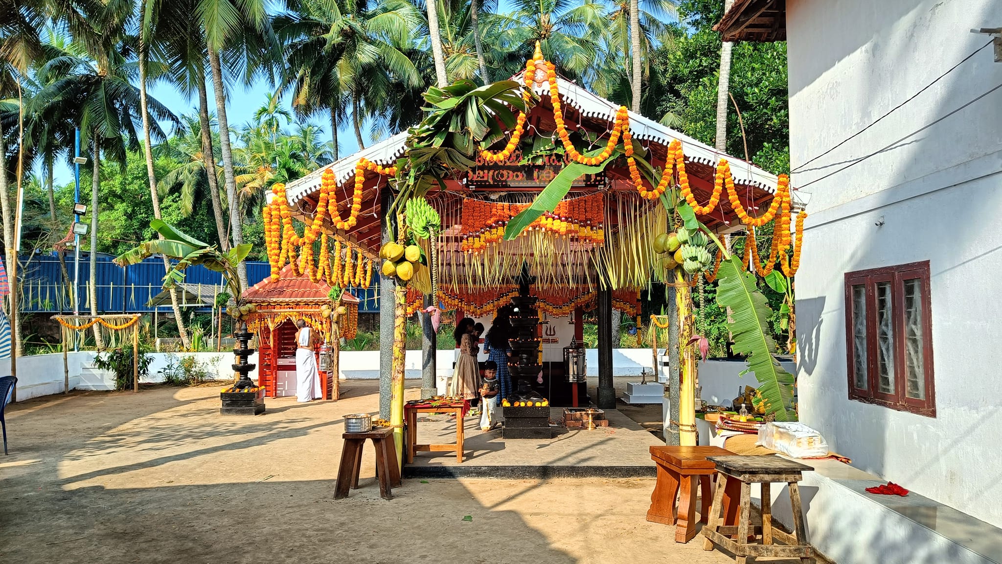 Aliyakkote Sree Bhagavathy   Temple Kozhikode