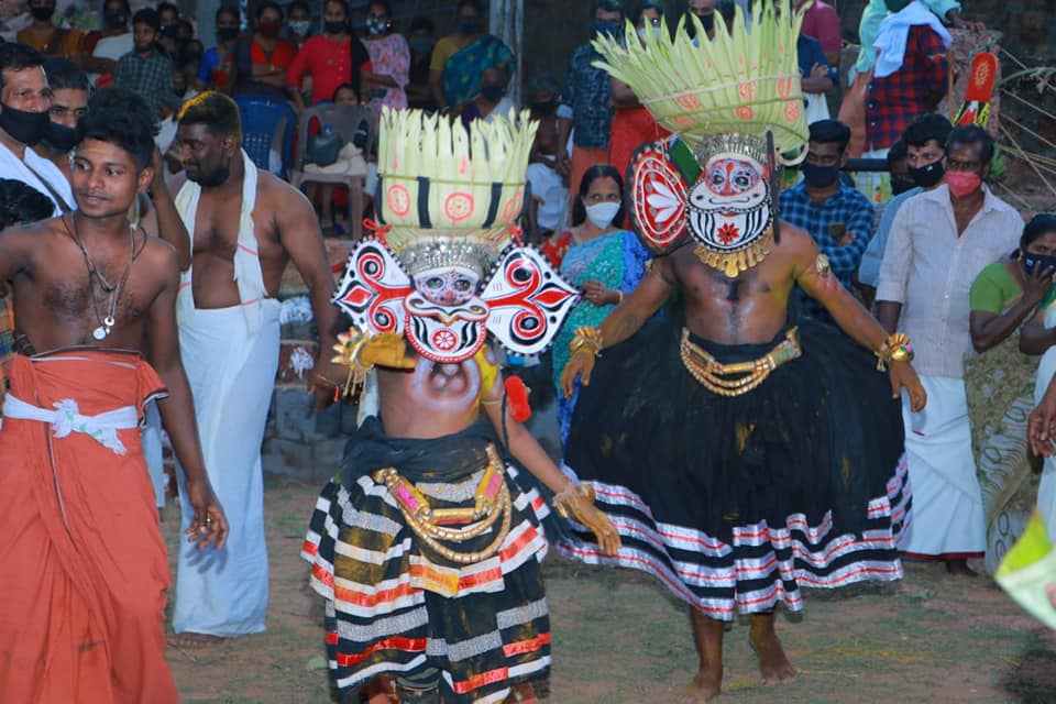 Alangot Sri Nagakali Bhagavathy   Temple Kozhikode Dresscode