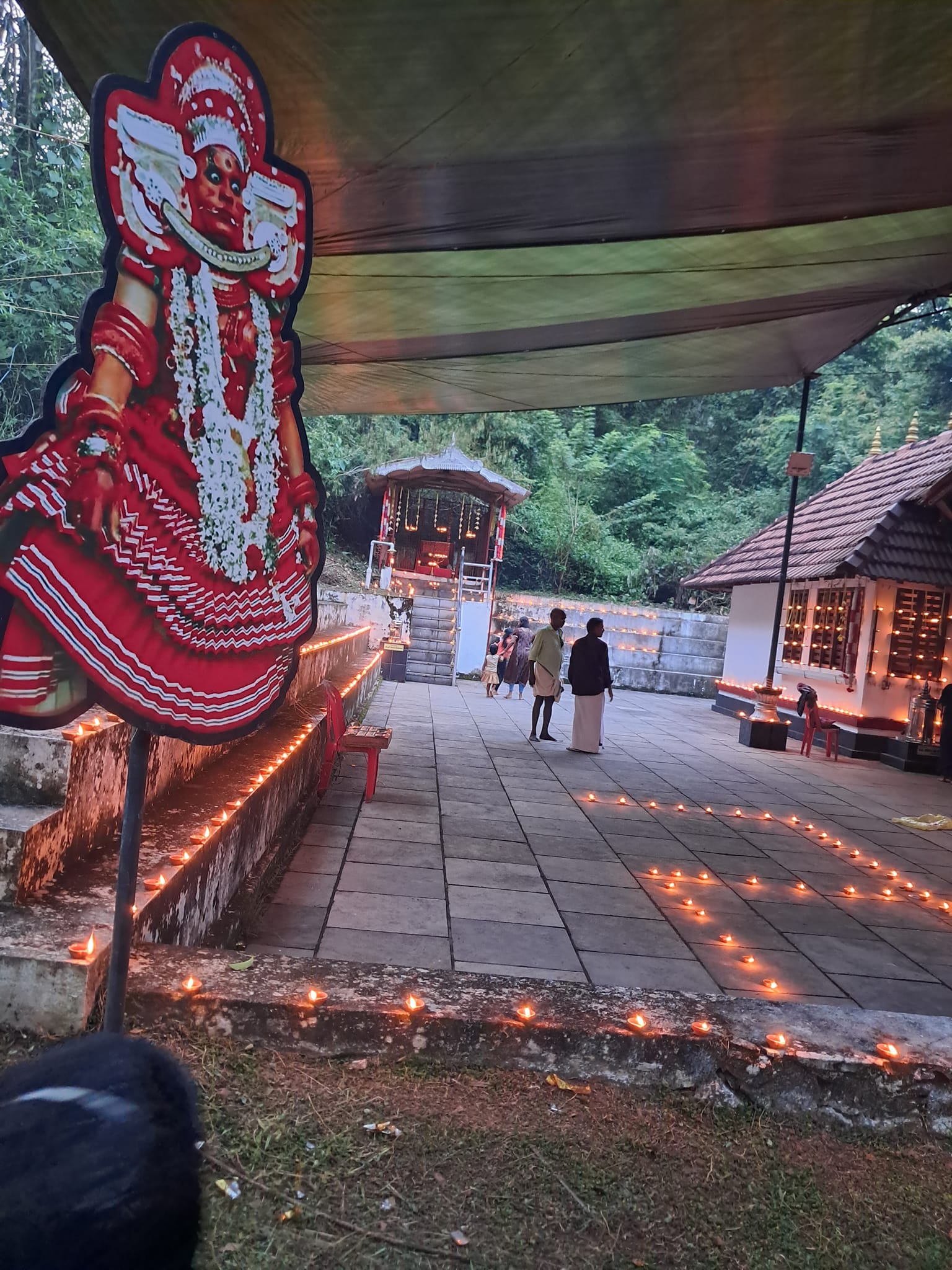 Sri Poothalath Kuttichathan Bhagavathy Vishnu  Temple in Kerala