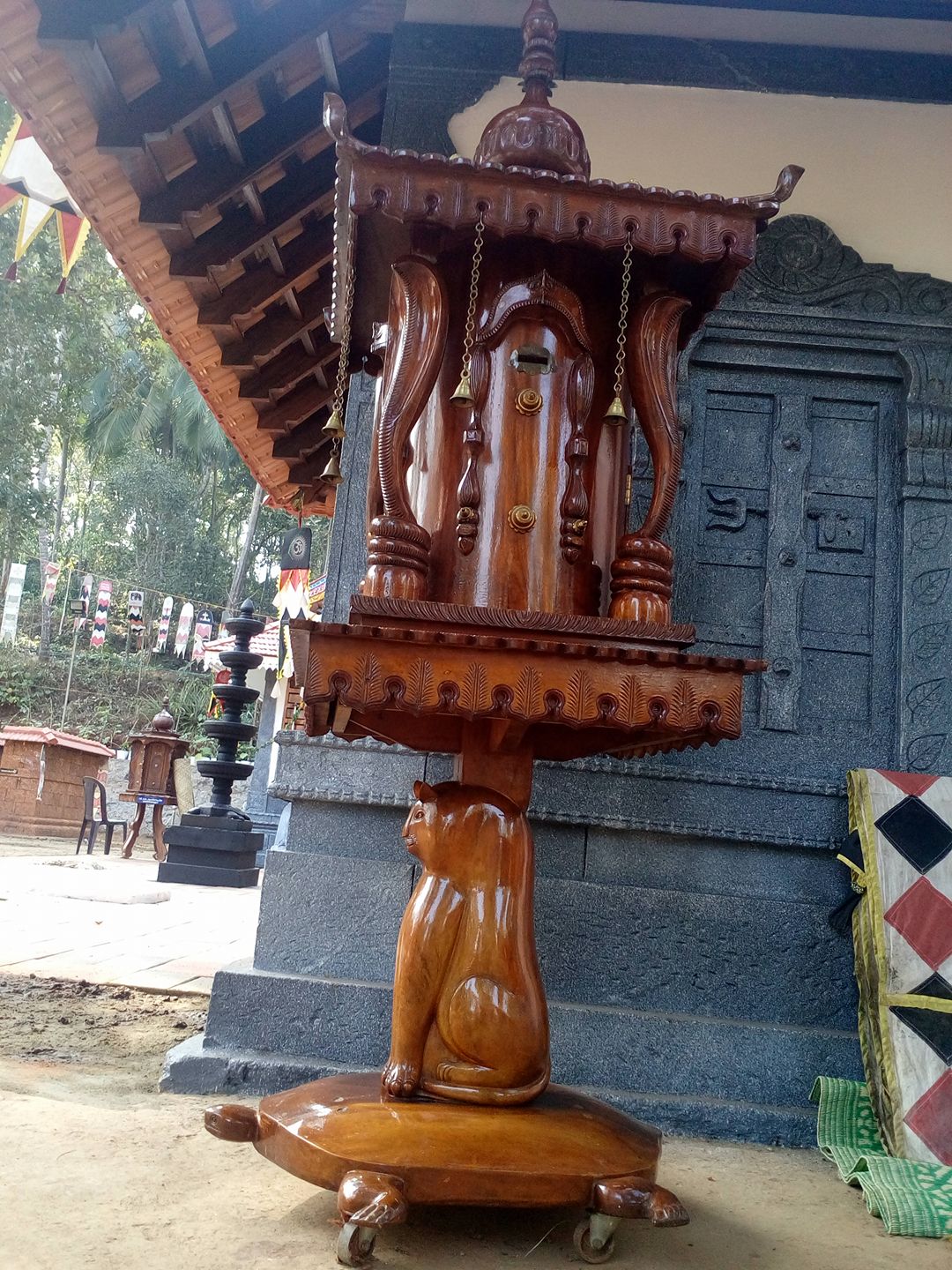 Vilayatoor Nadakkandy Bhagavathi   Temple in Kerala