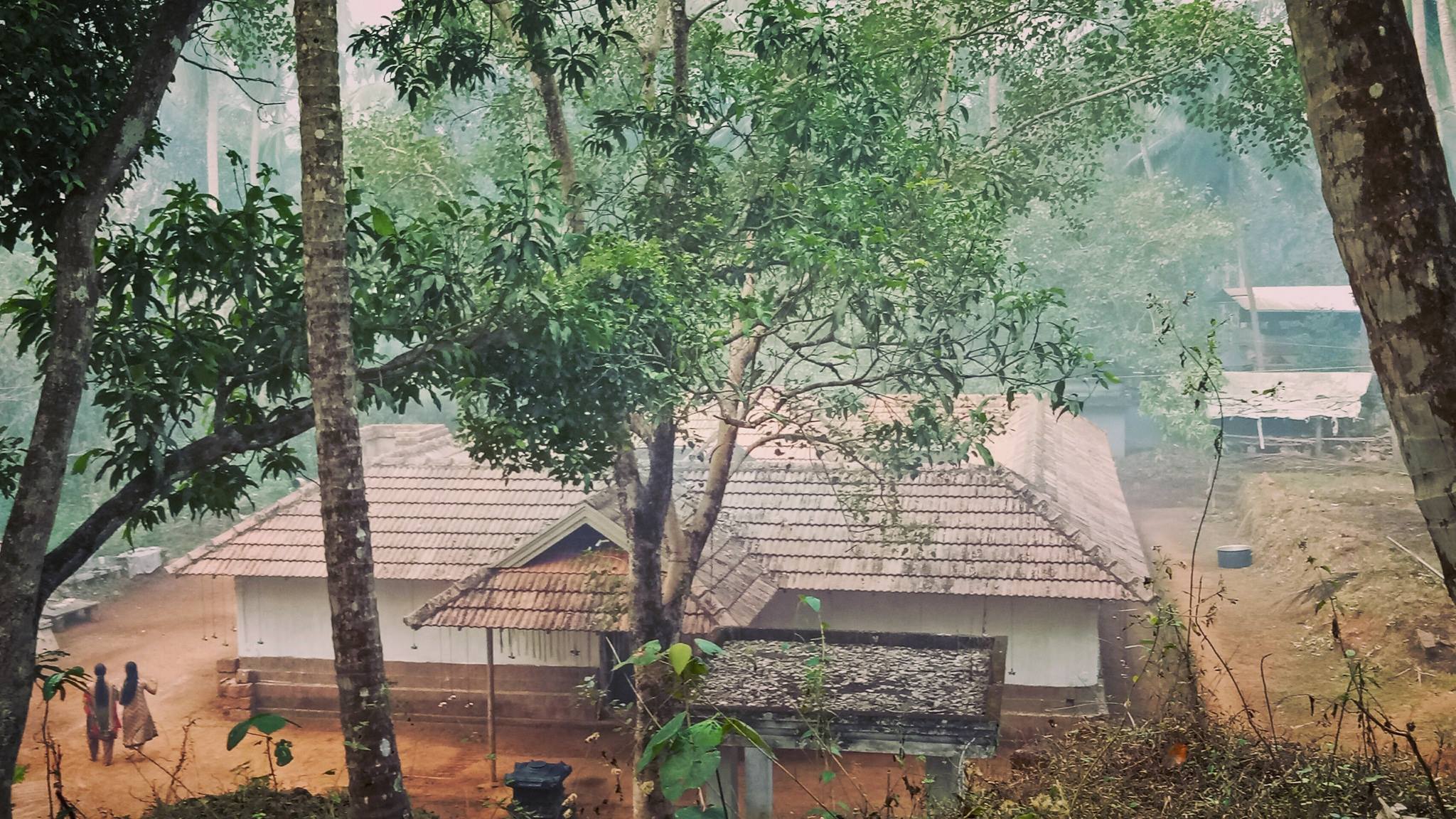 Images of Kozhikode Sree Keleswaram Umamaheswara  Devi Temple