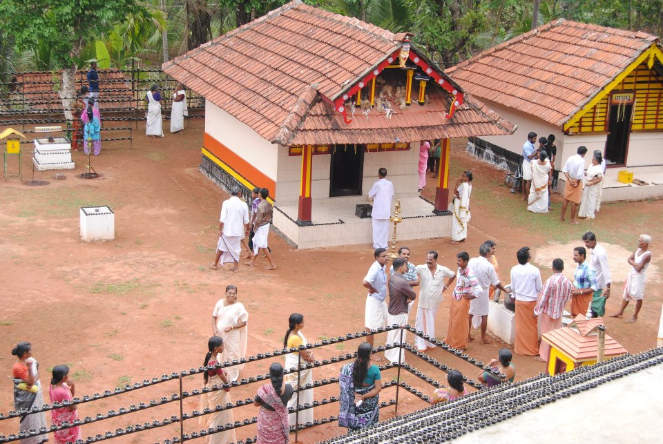 Images of Kozhikode Thiruvallur Sree Kizhakkedathu Temple