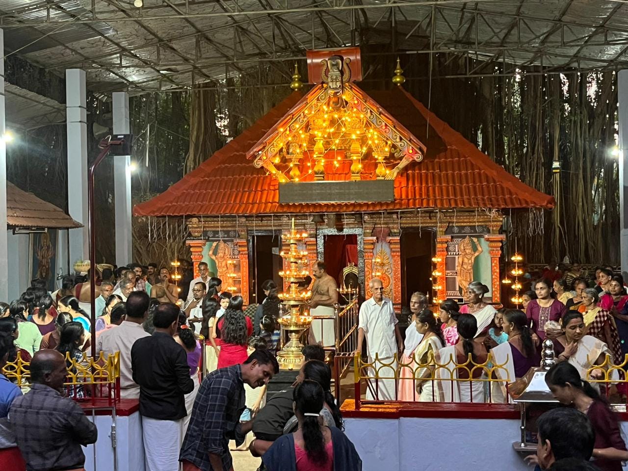 Kolangattu Sri Bhagavathi is an Shakthi devi in Hinduism