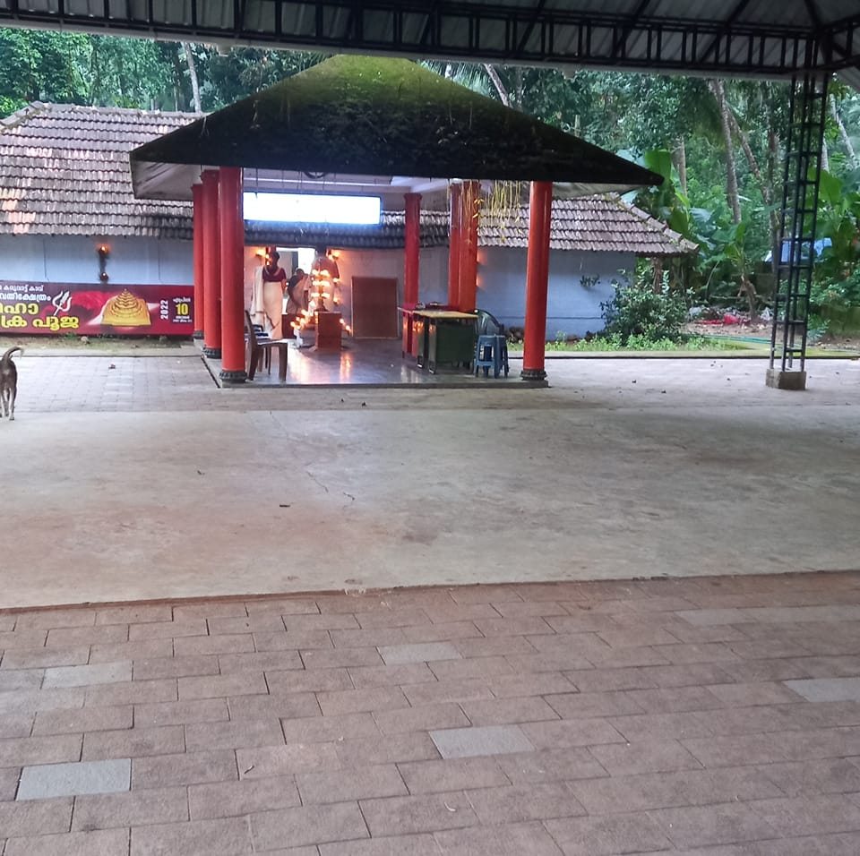 Annara Karuvat Kav Bhagavathy  Temple malappuram