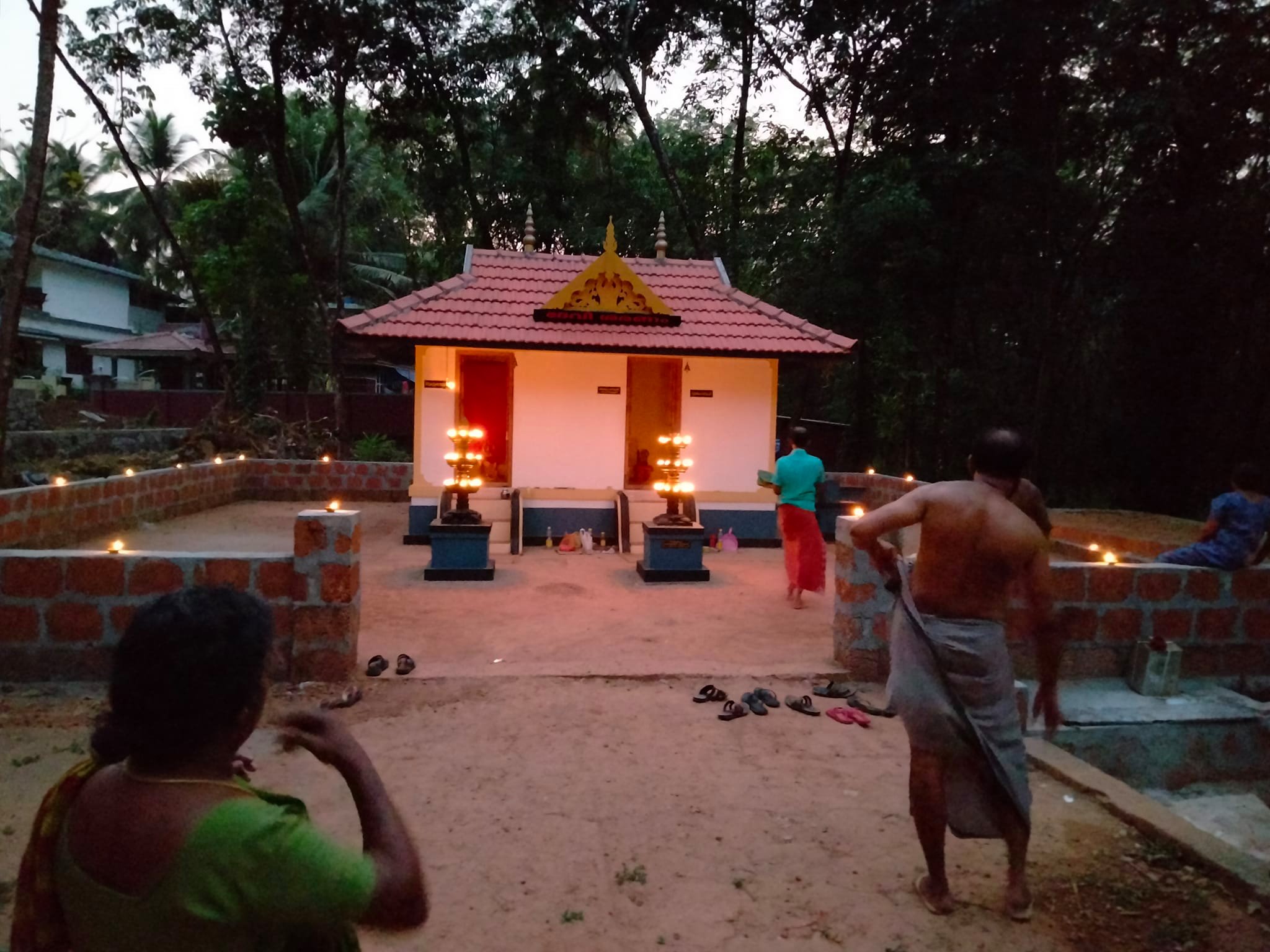 Poozhikuth Thirukurumba Bhagavathy  Temple malappuram