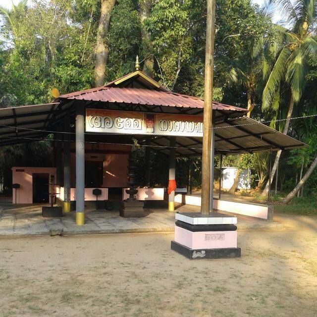  Punnakkam Kulangara Bhagavathy Maha Vishnu Temple in Kerala