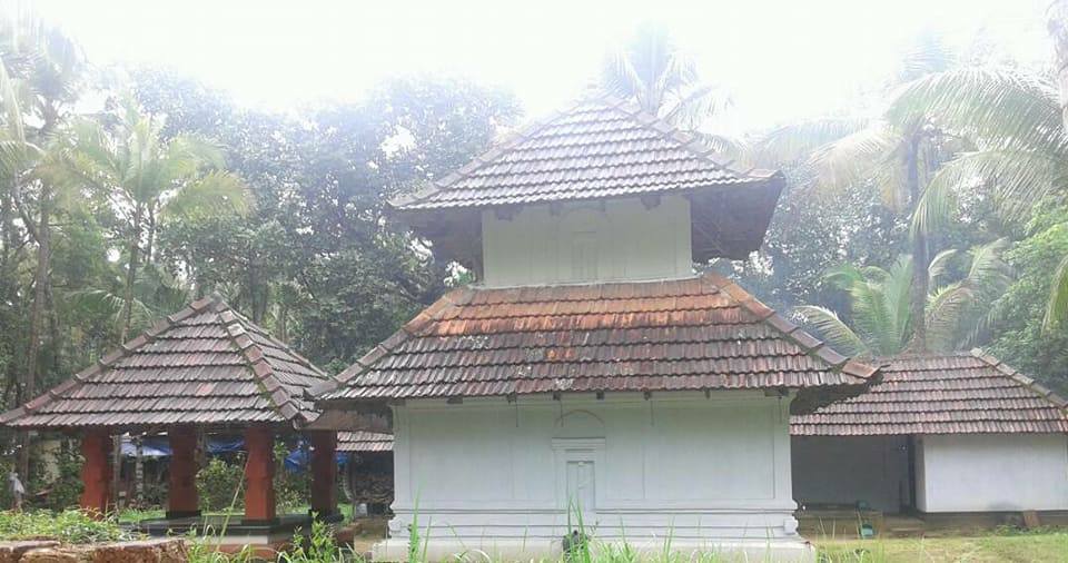 Punnakkam Kulangara Bhagavathy Maha Vishnu Temple malappuram Dresscode