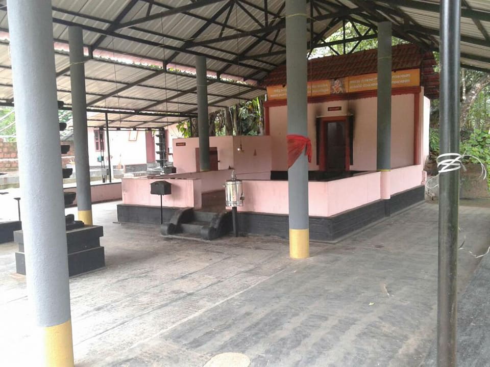 Images of malappuram Punnakkam Kulangara Bhagavathy Maha Vishnu    Temple