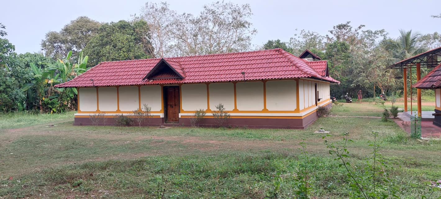  Irumbuzhi Sree Vishnu Temple malappuram Dresscode