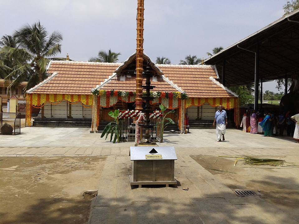 Images of Palakkad Kannukottukavu Devi temple