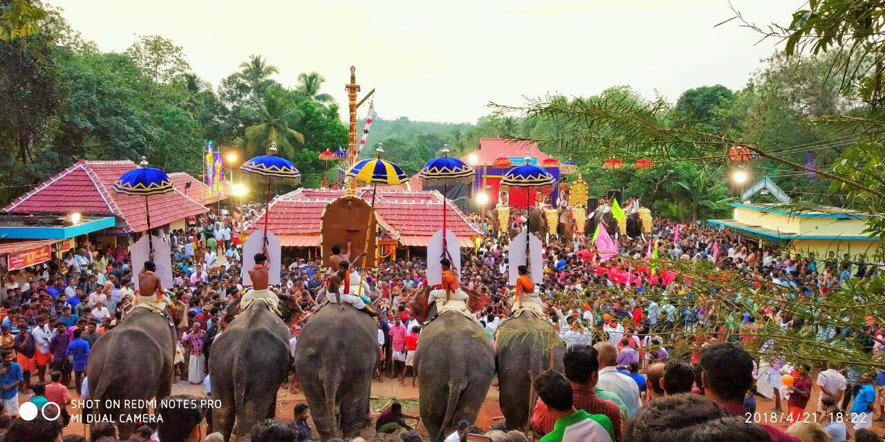 Sree Uthrathil Bhagavathy Palakkad Dresscode