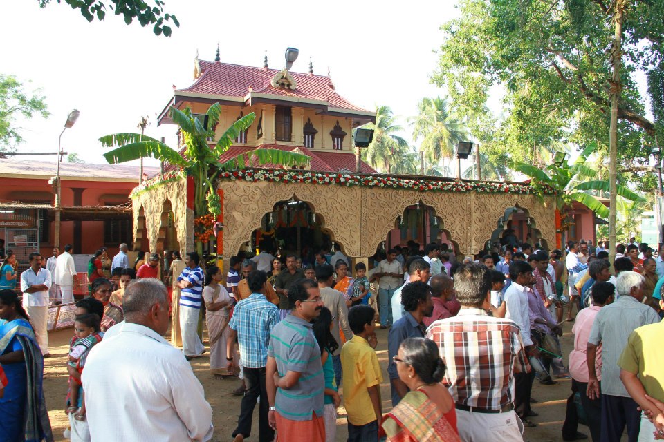 Images of Palakkad Sree Manappulli Bhagavathi Temple