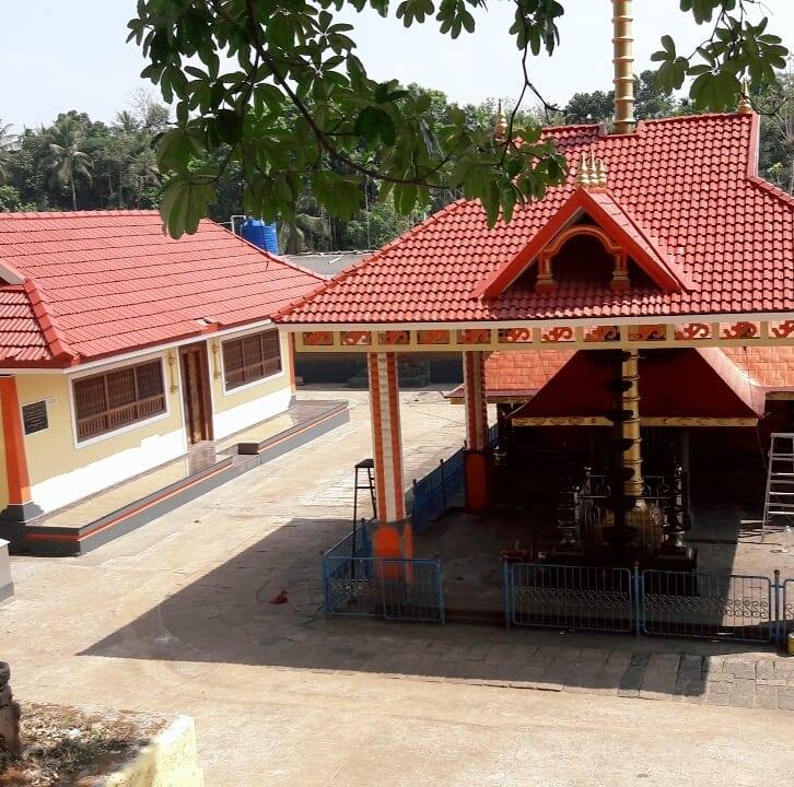 Images of Palakkad Cherambatta Bhagavathy  Temple