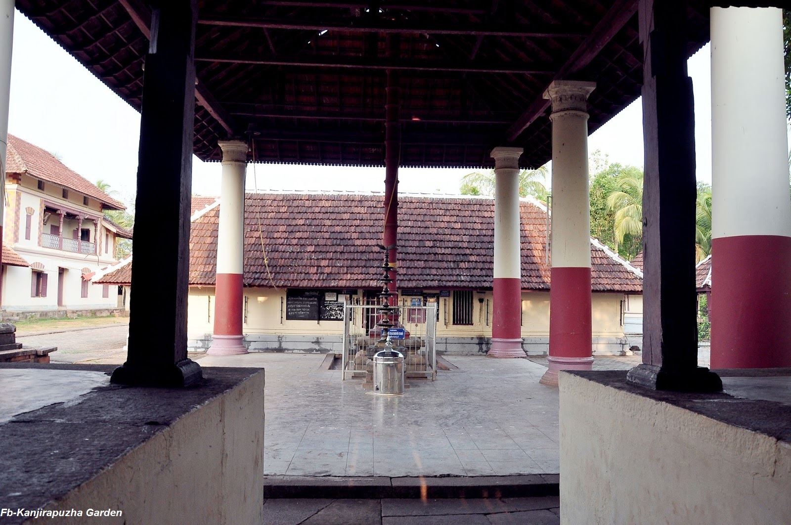 Pallikurup Mahavishnu temple Palakkad