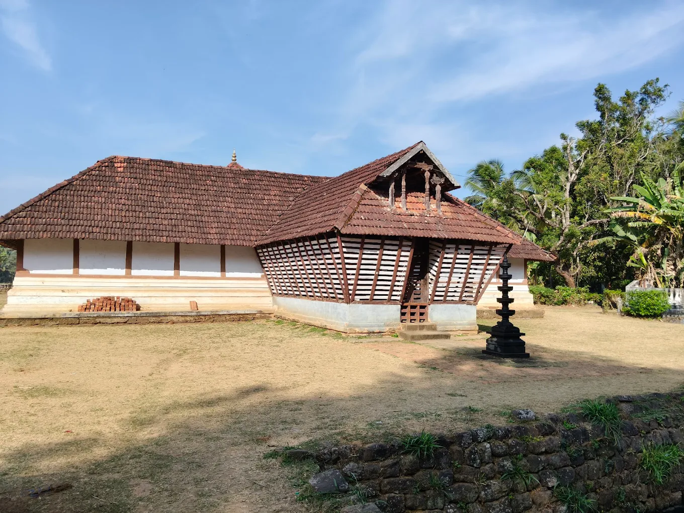  Chalavara Sree Krishna Temple Palakkad