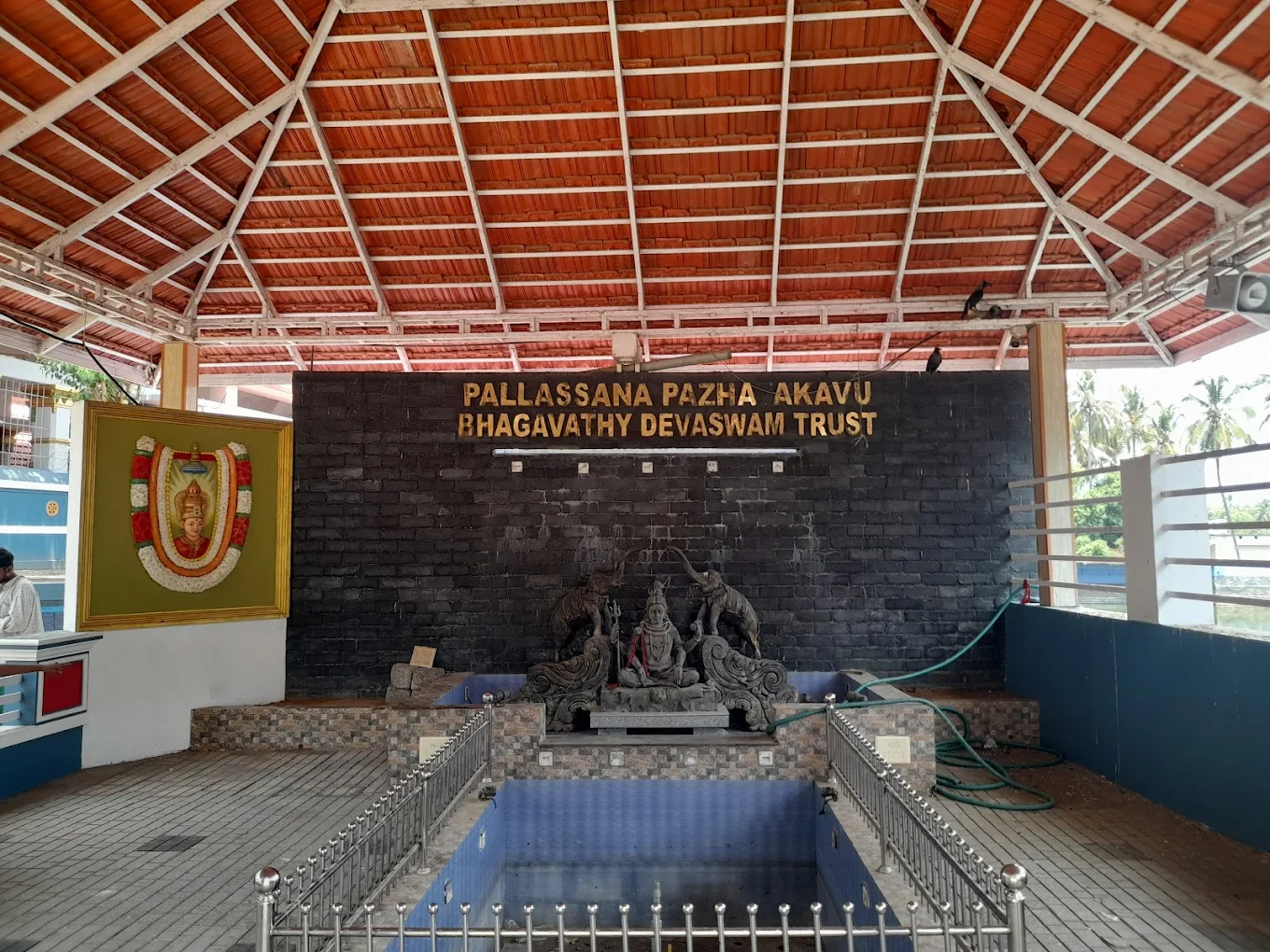 Meenkulathi Bhagavathi Temple shrine Palakkad
