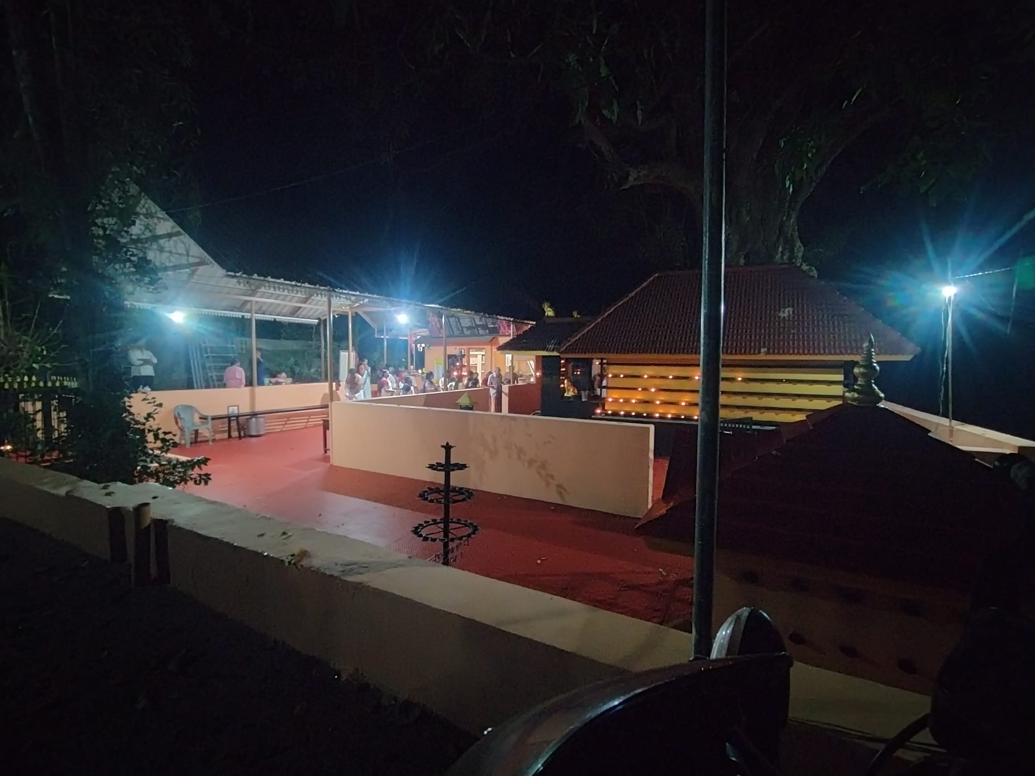 Images of Palakkad Vembalathu Padam Sree Vanadurga Devi Temple