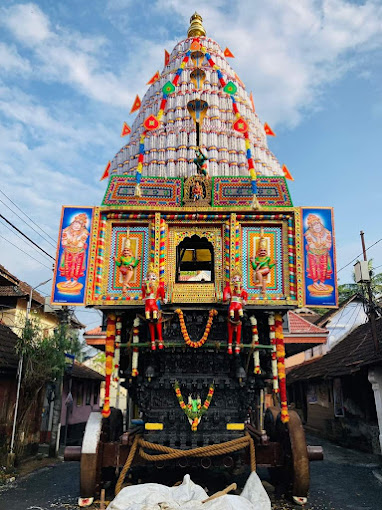 Chathapuram Ratholsavam Maha Ganapathy Temple Palakkad Kerala