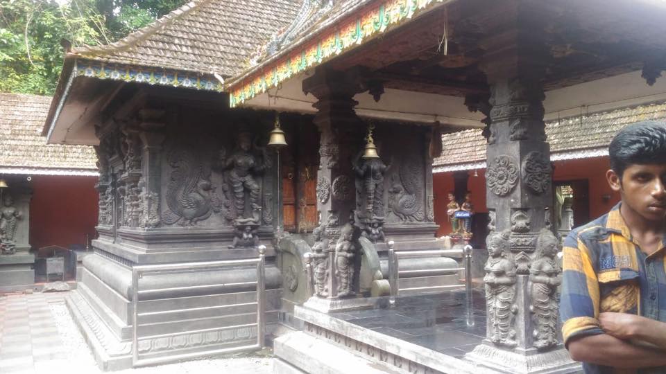 Mannadi Plakkattethu Temple in Kerala