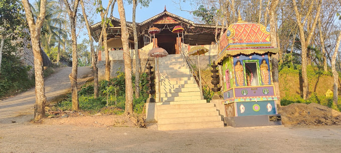  Tharayilayyathu Cheriya Pazhani  Temple Alappuzha