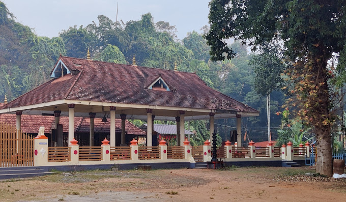 Pandalam Kadakkad Sree Bhadrakali Temple