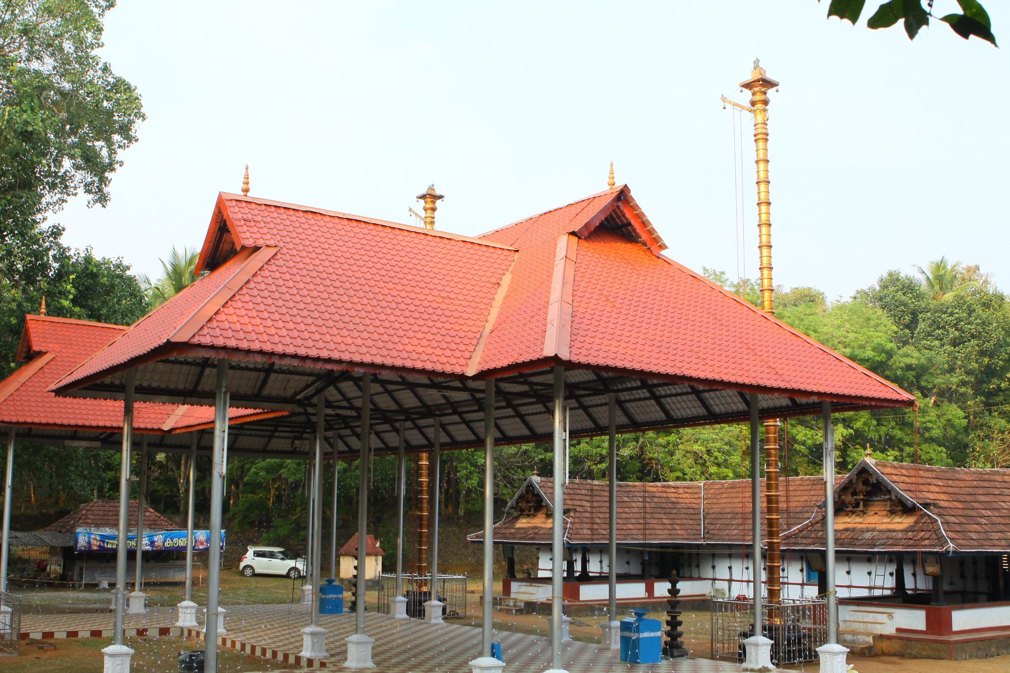 Perumpetty Sreemahadeva Mahavishnu  Temple Alappuzha