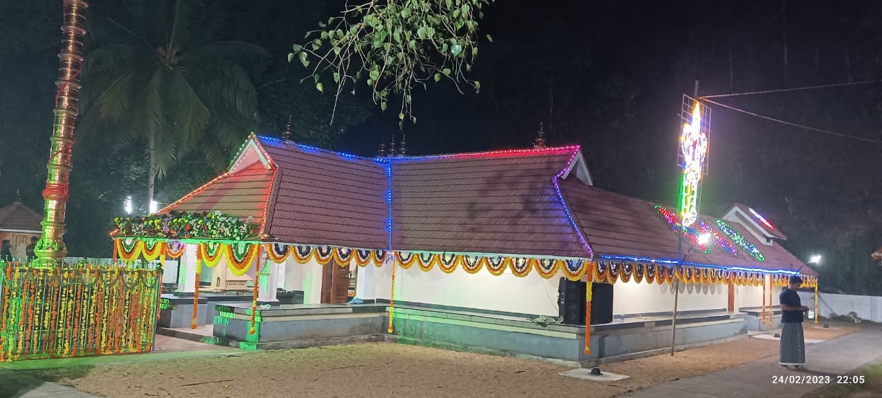 Perumbekavu Devi Temple Pathanamthitta Dresscode