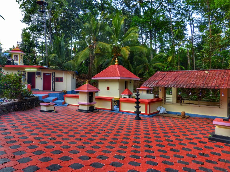  Athirumkal Sree Mahadeva Temple Pathanamthitta