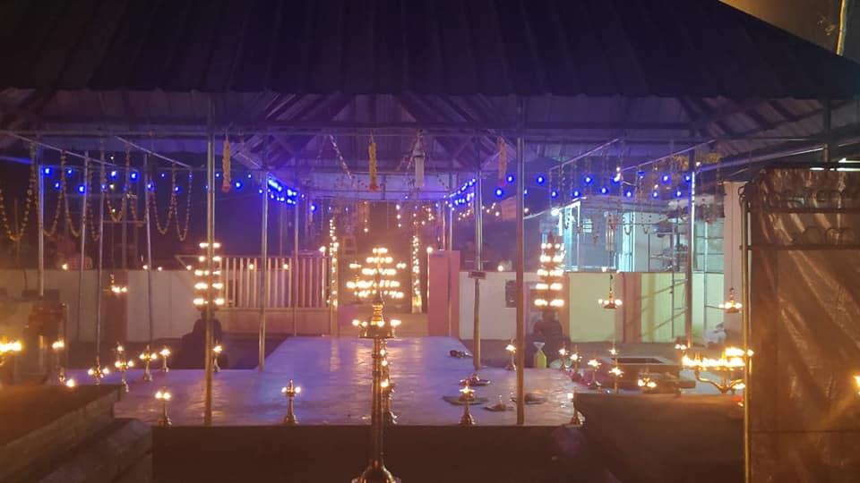 Attakulam Manalikkalmuhoorthikave Temple Pathanamthitta Dresscode