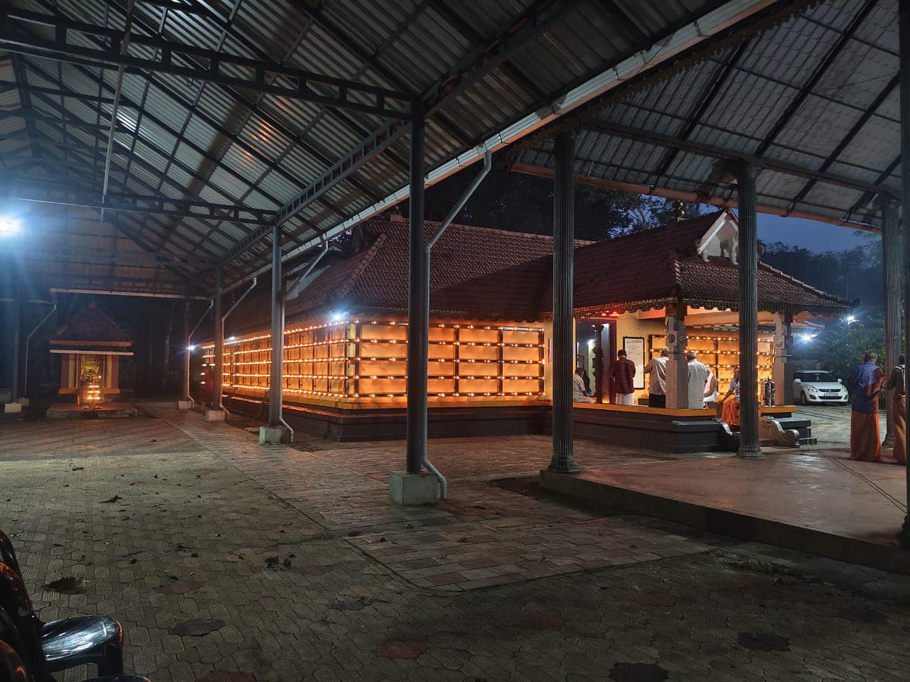 Images of Pathanamthitta Mookkannoor Sree Mahadeva  Temple