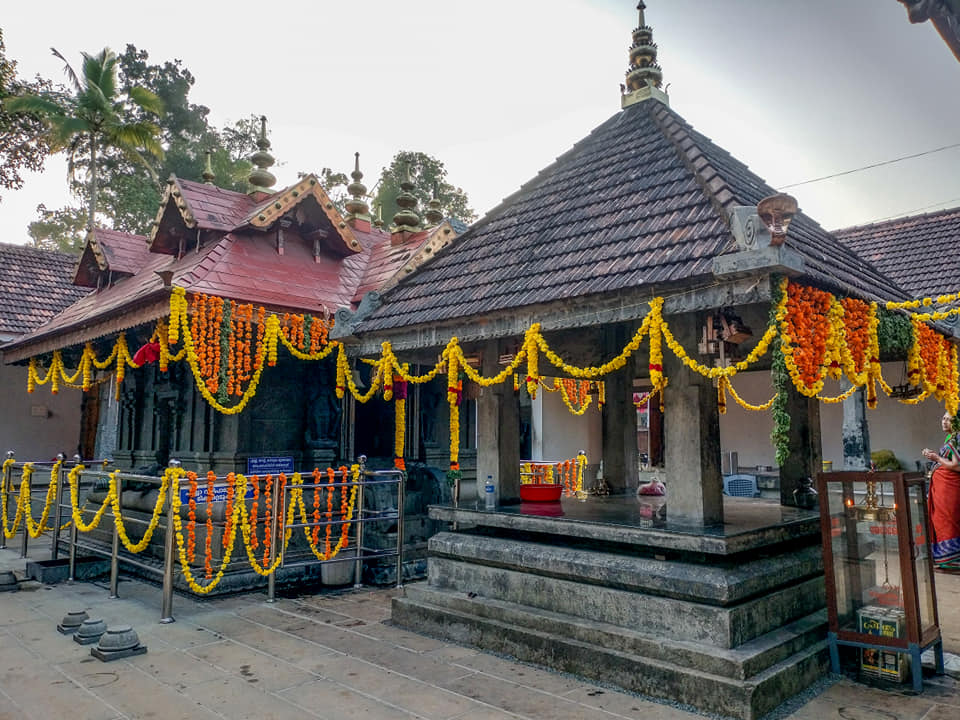 Images of Pathanamthitta Cheruppuzhakkattu Devi  Temple