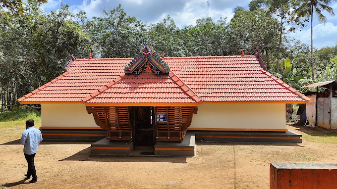 Chandraponkala Palliyara Devi Temple Pathanamthitta Kerala