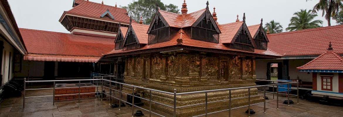 Chakkulathukavu Sree Bhagavathy Temple in Alappuzha