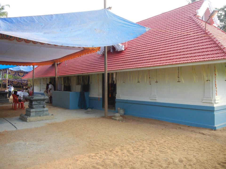 Sreenarayanapuram Narasimha Vamana Moorthy Temple Thrissur Dresscode