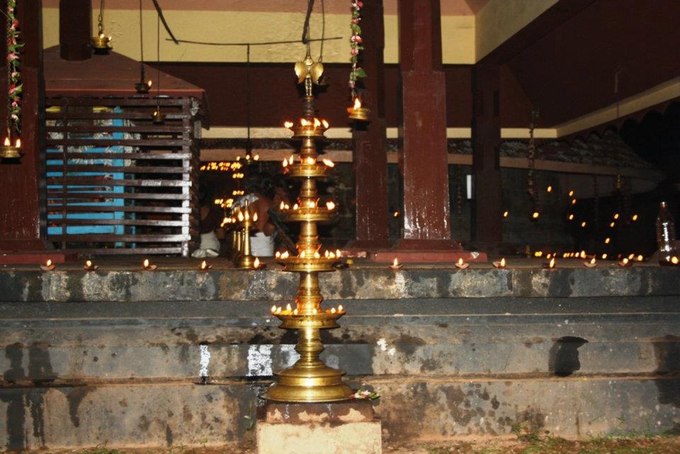 Images of Thrissur Alathur Mahavishnu Temple