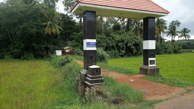 Varandarappilly Sree Bhagavathi Temple Thrissur Dresscode