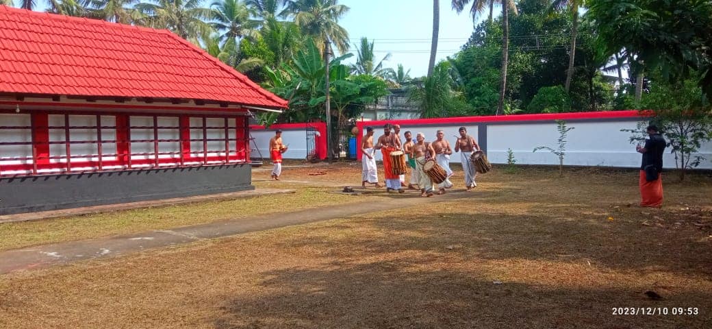 Images of Thrissur Perathrikkovu Sree Ramaswami    Temple