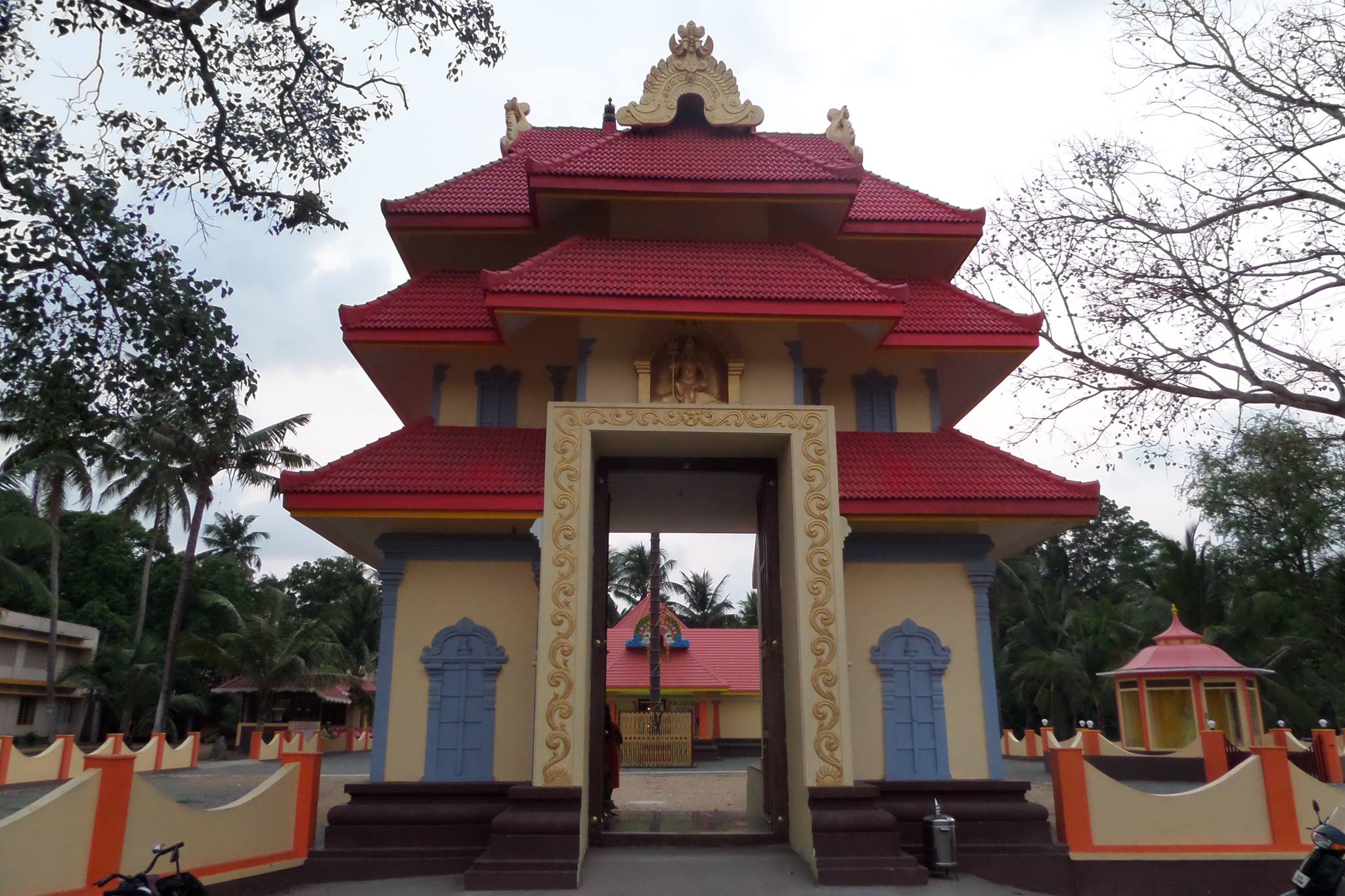 Images of Thrissur  Peringottukara Somasekhara  Temple