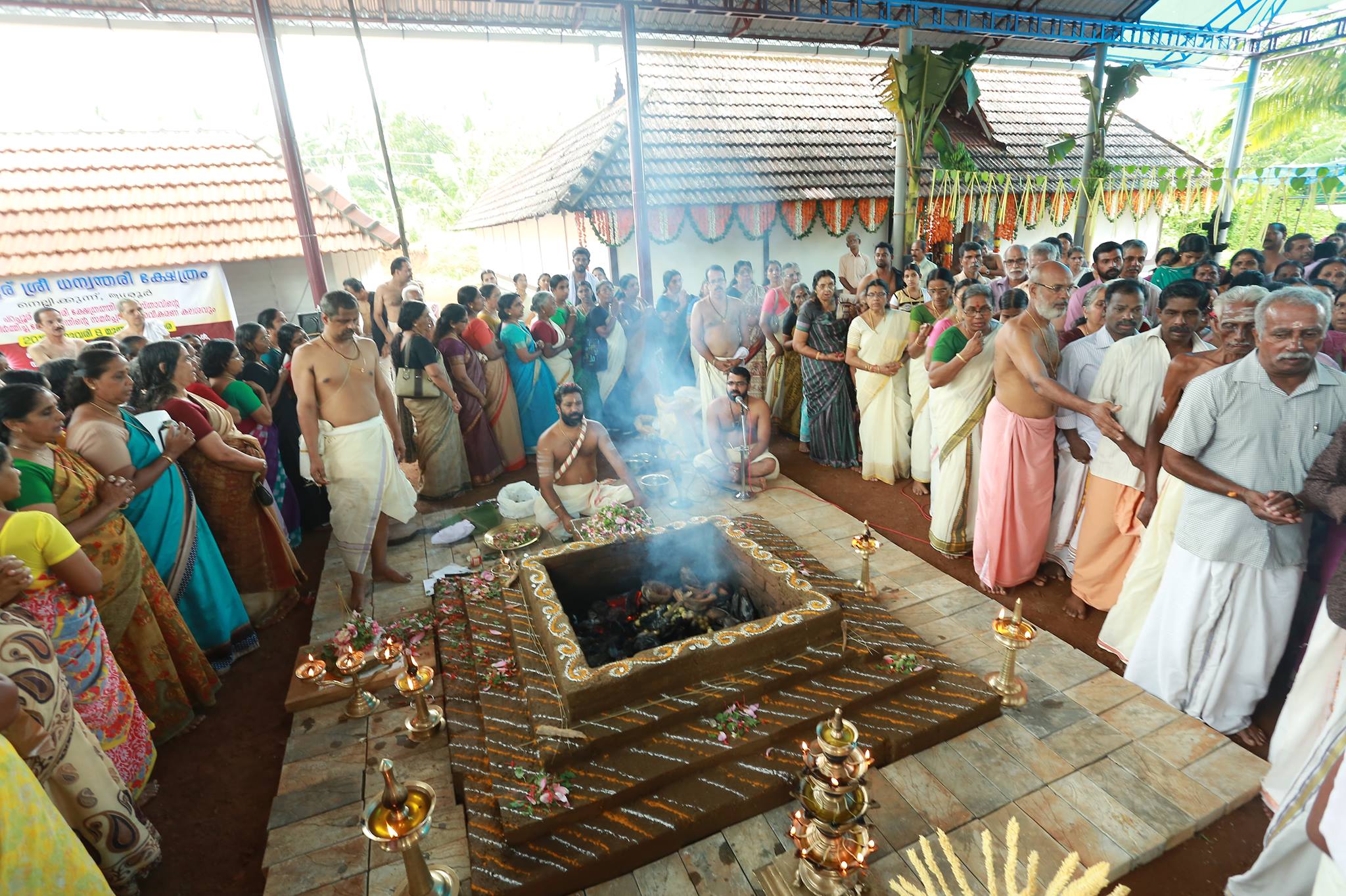 Nellikunnu Sree Dhanwandhari is an Shakthi  in Hinduism